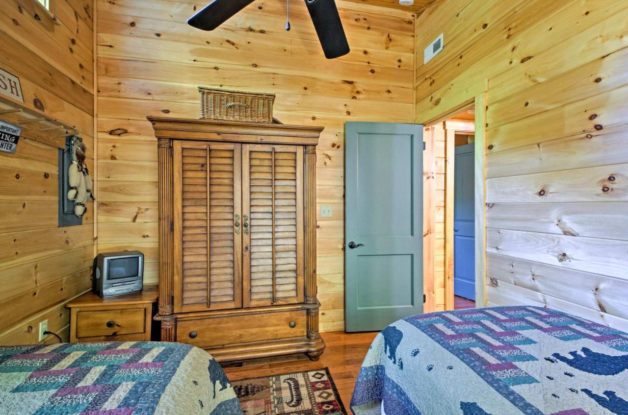 Bryson City Cabin With Fire Pit On Coopers Creek! Exterior foto